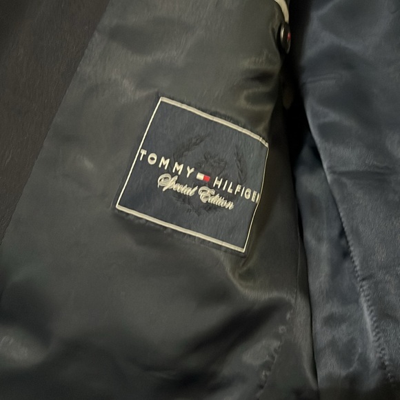 TOMMY HILFIGER Mens Navy Blue Single Breasted 2 Button Sport Coat, 42 Large,EUC. - Picture 8 of 11